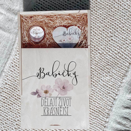 Bohemian Cosmetics, Dřevěný dárkový box - babičky dělají život krásnější