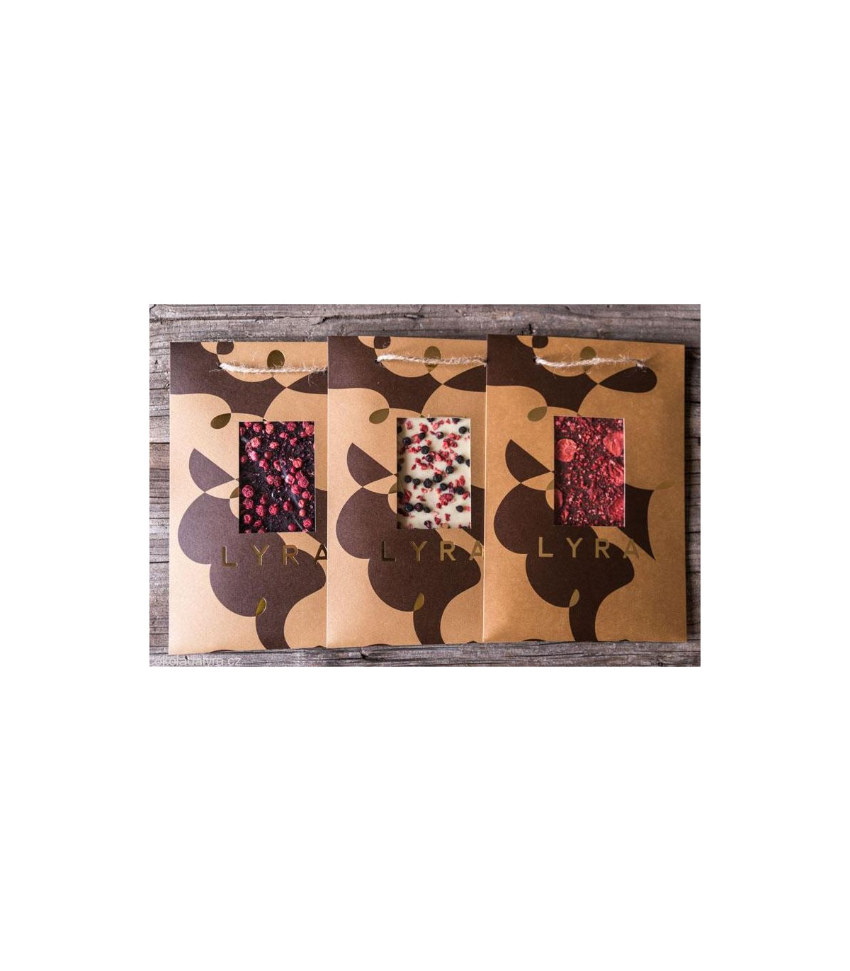 Mléčná maxi čokoláda velikosti A4