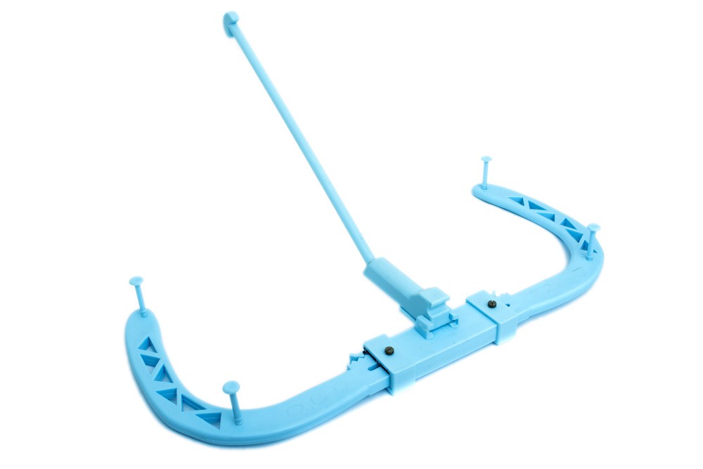 Pomocník na oblékání kalhot, MENŠÍ