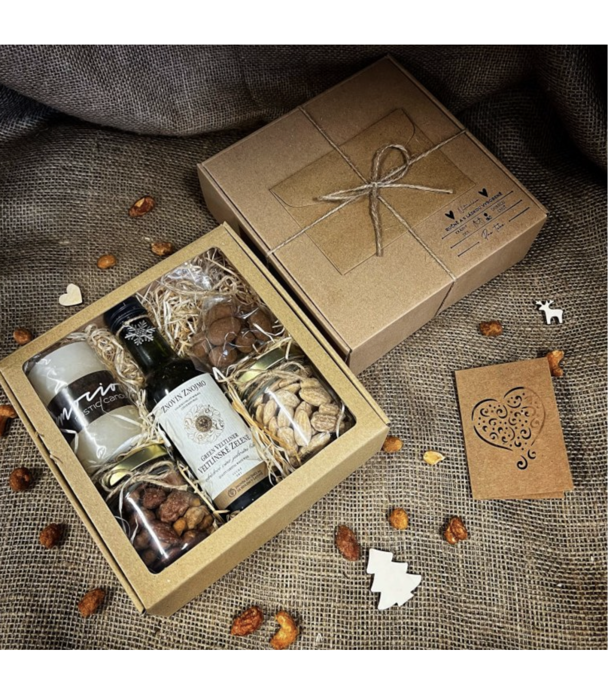 Dárková sada oříšků s vínem a svíčkou