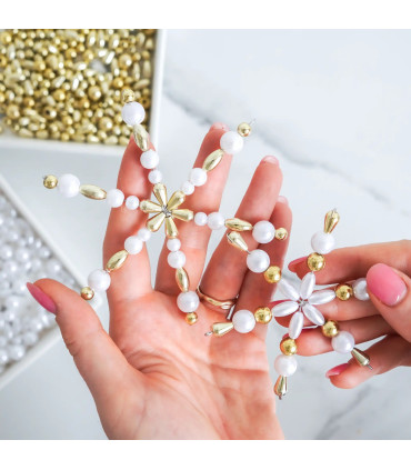 Kreativní sada – vánoční hvězdy z korálků | Dárek pro babičku