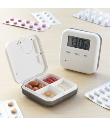 Elektronický dávkovač léků s alarmem - POŠKOZENÁ KRABIČKA