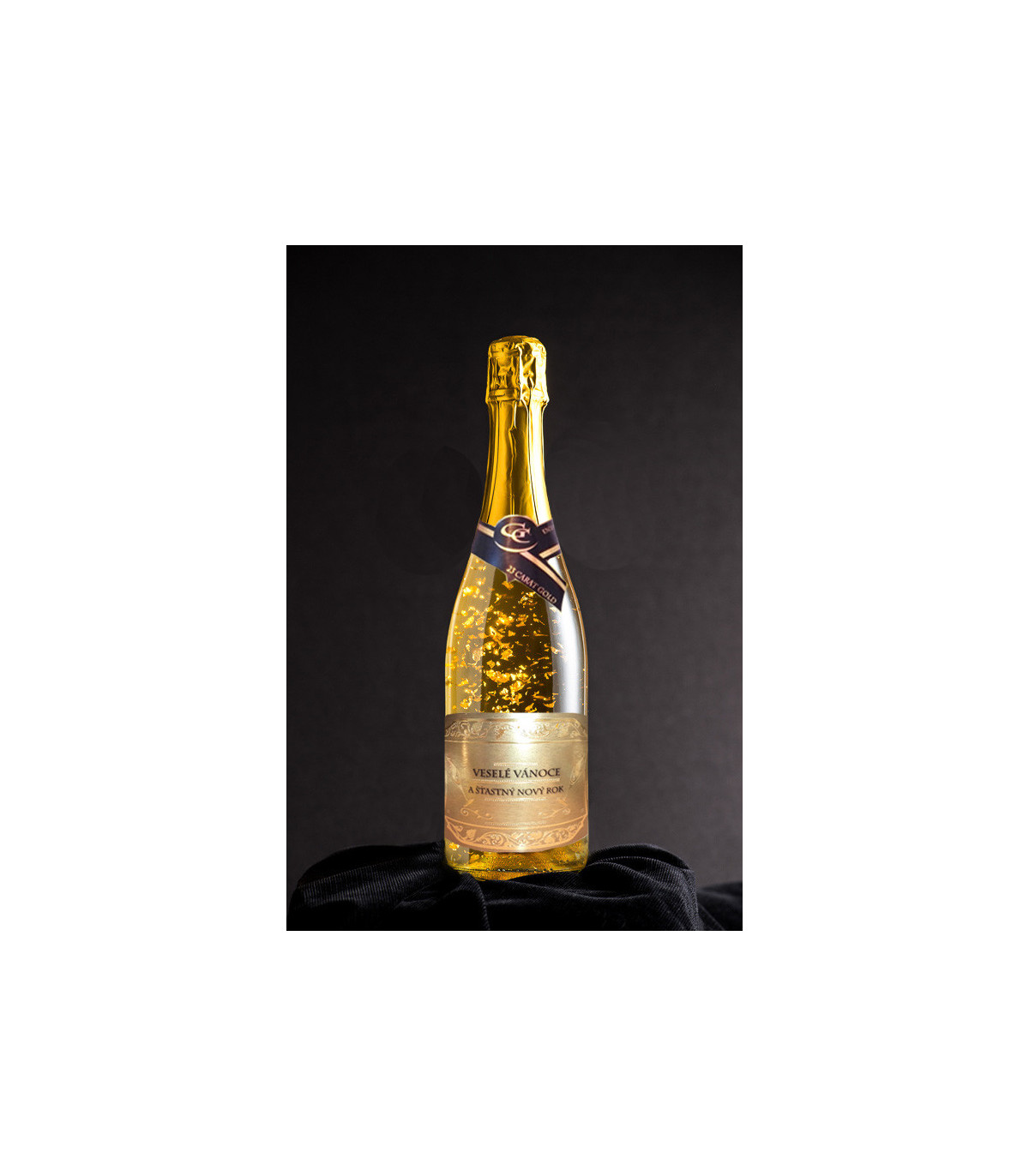 Šumivé víno se zlatem - vánoční